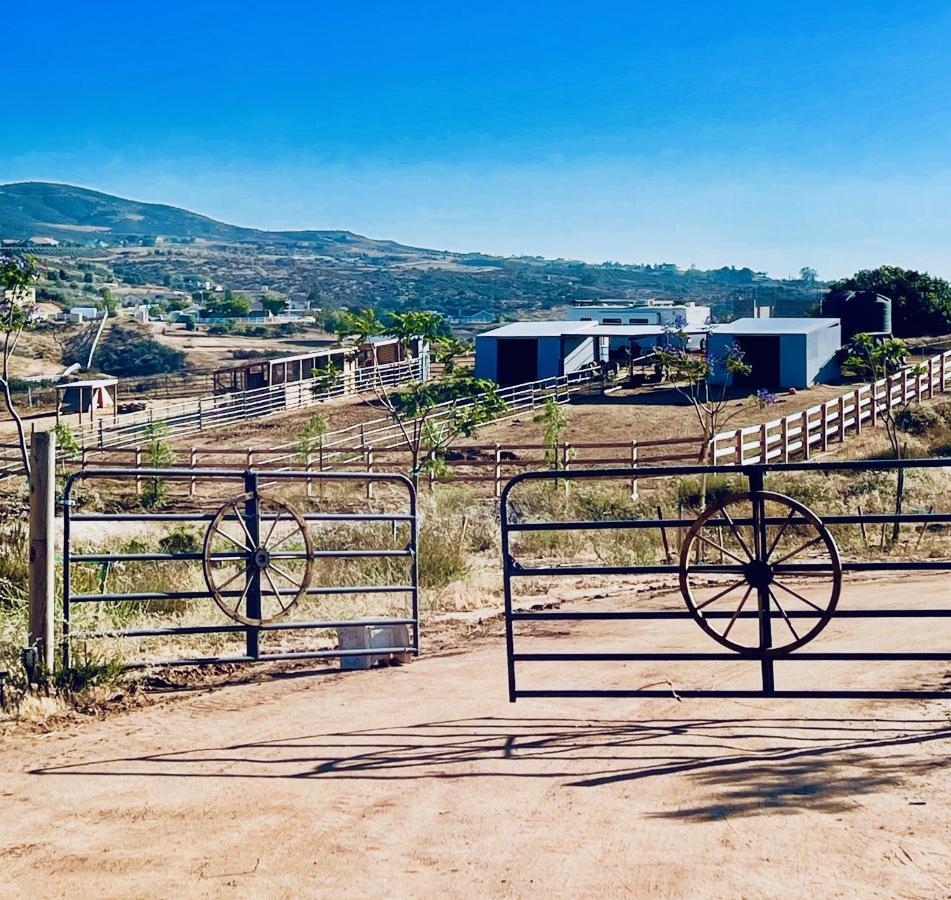 Rustic Farm Stay Temecula Luaran gambar